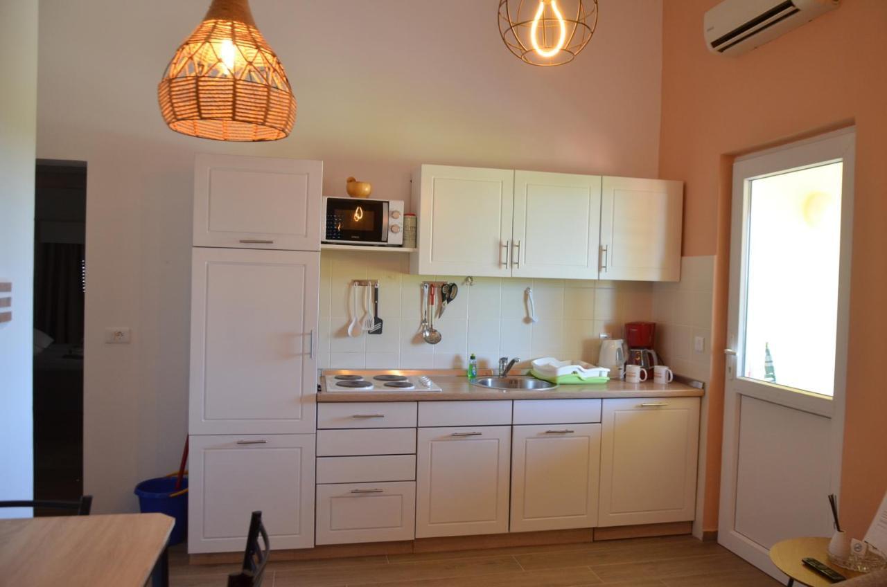 Apartmenthaus Sabine Nova Vas  Exterior photo